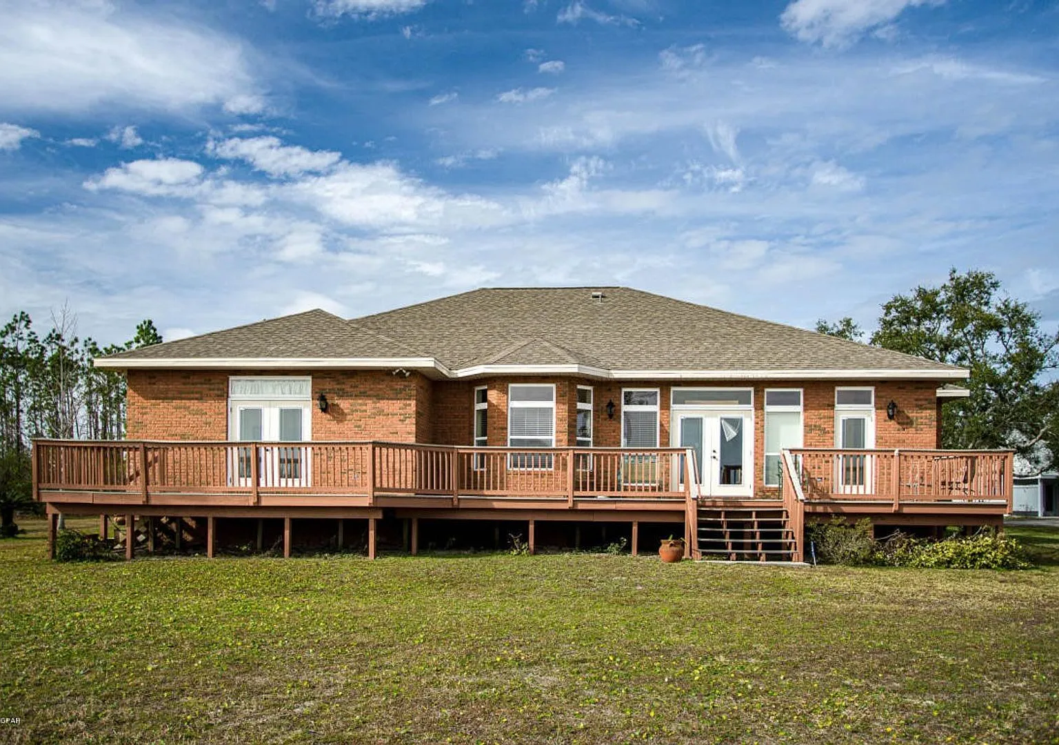 Custom Built, Waterfront Home on Callaway Bayou! — Photo 2
