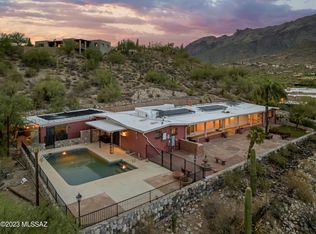 6501 N Columbus Blvd, Tucson, AZ 85718