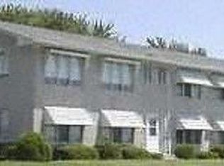 27094 Sandy Hill Ln APT 28, New Hudson, MI