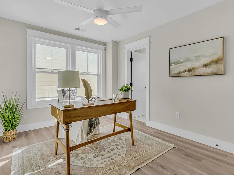6.5 Addison St — Photo 15