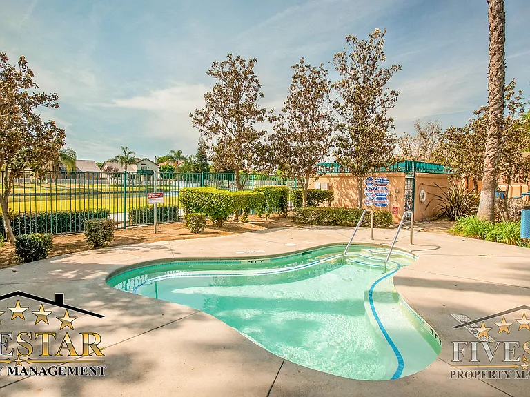 4938 Shorebird Dr — Photo 14