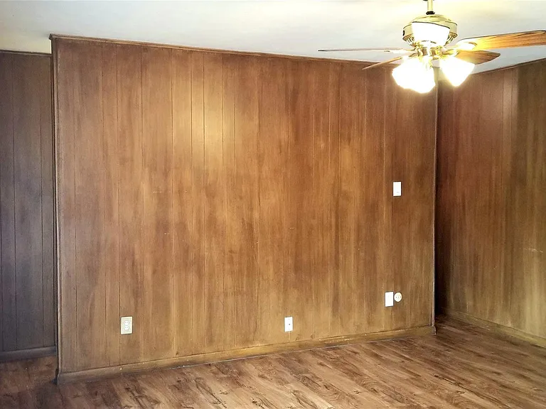 720 Mimosa Dr — Photo 3