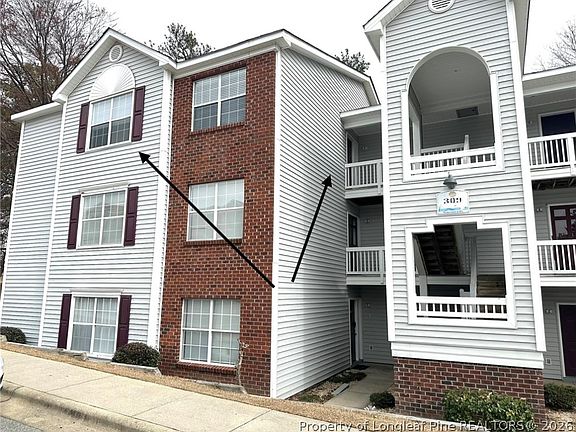 2nd image of 309 Waterdown Dr APT 9