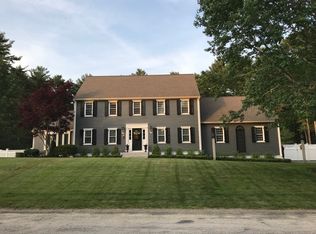 12 Federal Eagle Rd, Duxbury, MA 02332