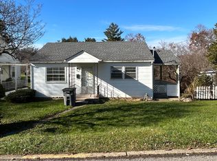 605 Kentucky Ave, Nutter Fort, WV 26301