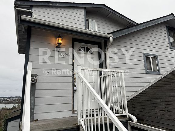 2nd image of 6514 Phinney Ave N #C