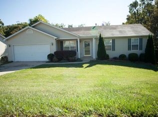 32 N Kern Dr, O Fallon, MO 63366