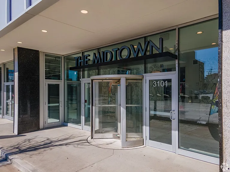 3101 Euclid Ave — Photo 2