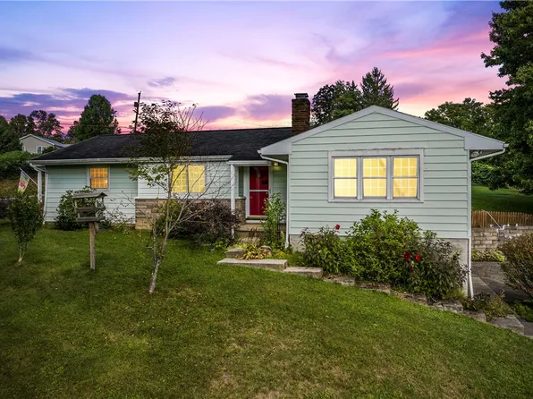 122 Briar Hill Rd, New Castle, PA 16105