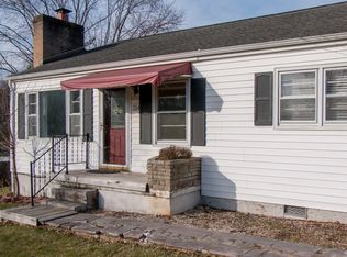 224 Sherwood Rd, Bristol, VA 24201