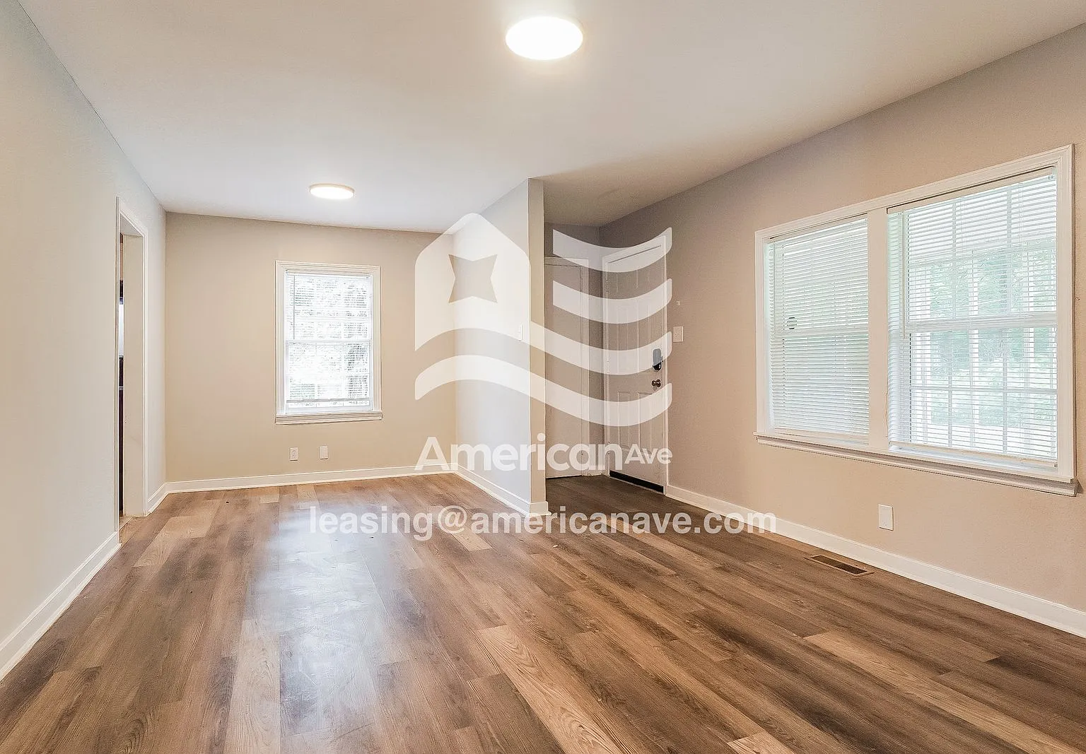 3 bed, 1.0 bath, 1200 sqft, $1,250 — Photo 4