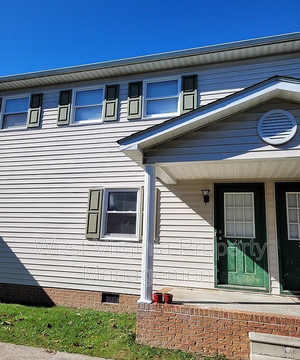 1st image of 581 Prosperity Rd APT 212