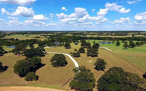 5th image of 1602 County Road 315