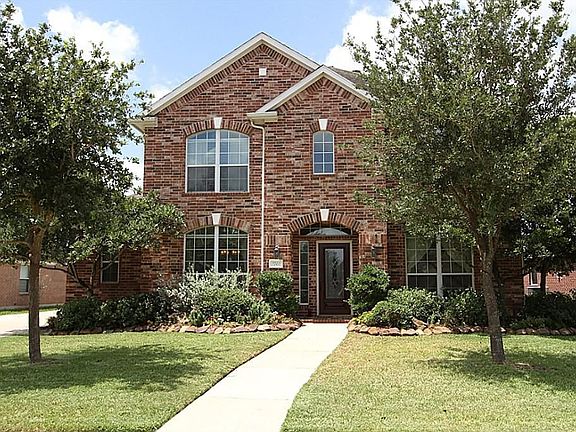 2nd image of 2702 Pebble Creek Dr