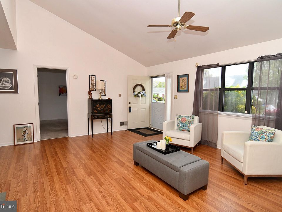 1 Unison Ct N Newark DE Zillow