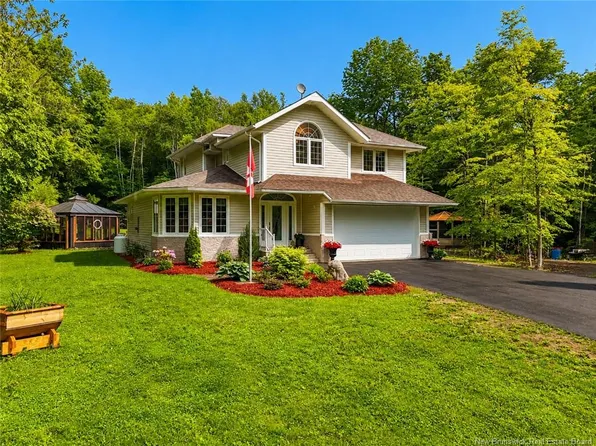 45 Mountain View Cres, Peel, NB E7L 2V9