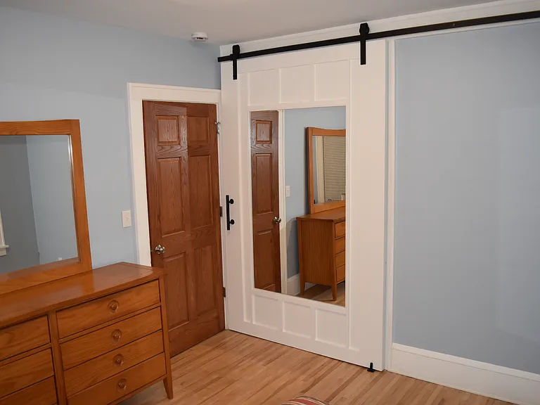 Main floor primary bedroom