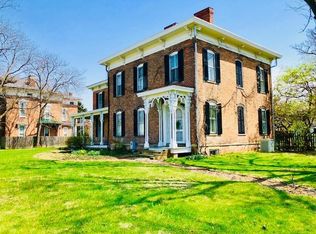 317 Cherry St, Washington Court House, OH 43160