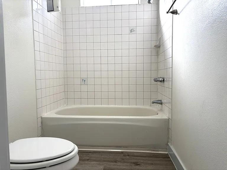 630 W Sepulveda St #3 — Photo 5