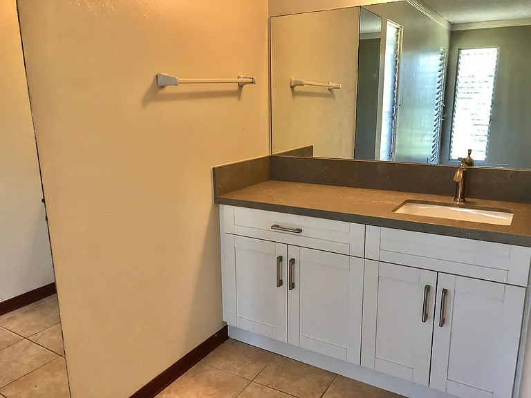 98-1652 Kiawe St — Photo 39