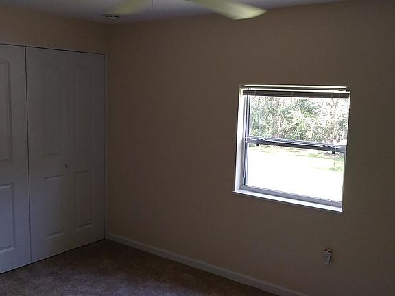 4th image of 7423 Pershing Ave #B