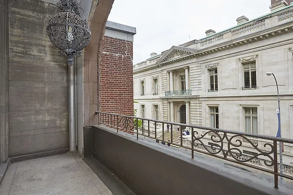 Rented by Brown Harris Stevens | media 3