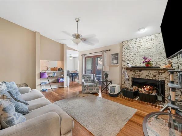 1301 Memory Ln APT 4924, Arlington, TX 76011