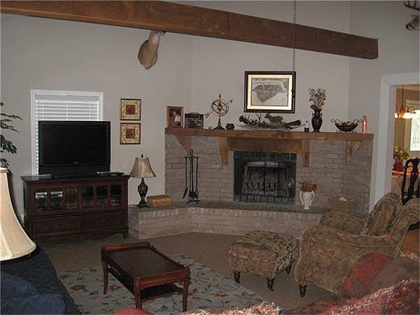2nd image of 18380 Arbor Oaks Cir