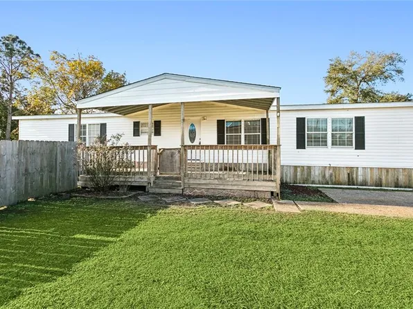 122 Forest Dr, Belle Chasse, LA 70037