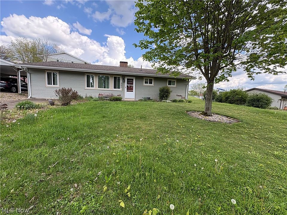 1st image of 400 Cambridge Dr