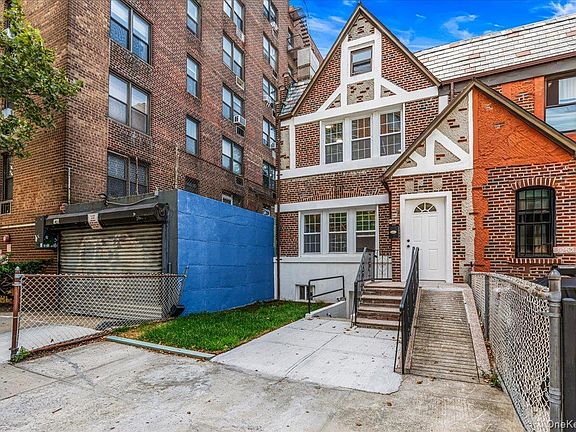 2nd image of 3456 70th Street