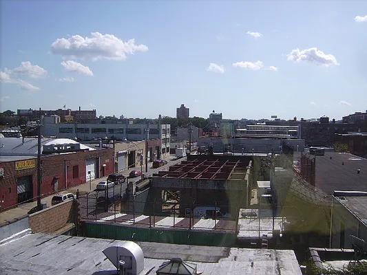 Rented by Perry Associates NYC Inc | media 1