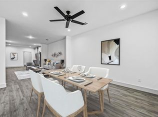 913 W 12th St, Bonham, TX 75418