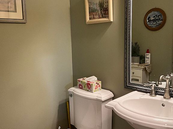 5th image of 1404 Hammersmith Drive