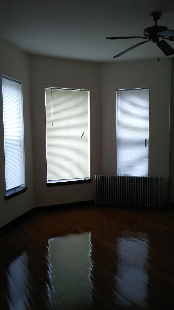 Building Photo - 7205 S Yale Ave #2