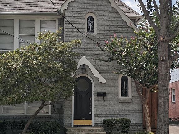 2nd image of 6024 La Vista Dr