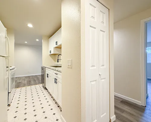 Floor plan 2 Bedroom 1 Bath