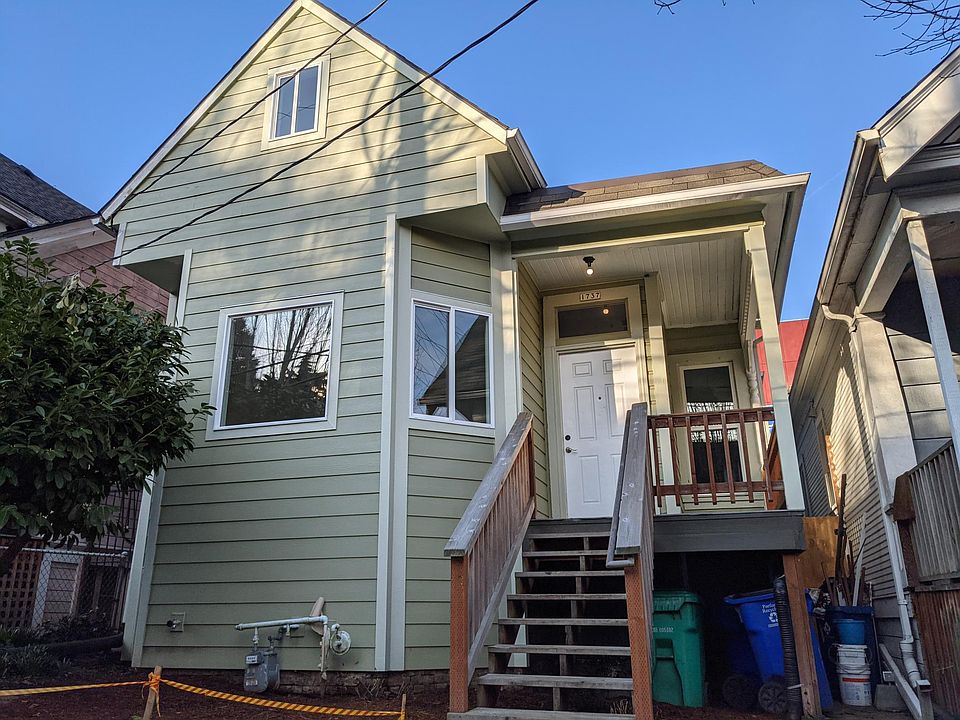 South Facing front of house