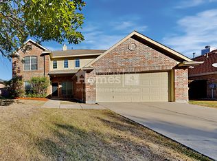 233 Willowlake Dr, Little Elm, TX 75068