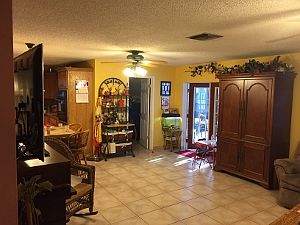 3rd image of 1380 SE Navajo Ln