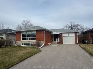7 Pettit Dr, Toronto, ON
