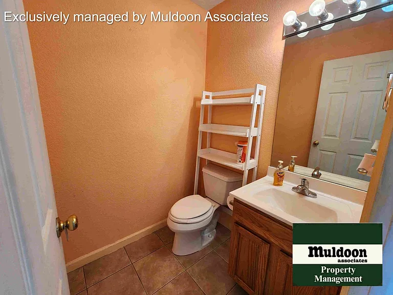 662 S Burro Dr — Photo 5