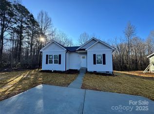 703 Queens Ct, Gastonia, NC 28052