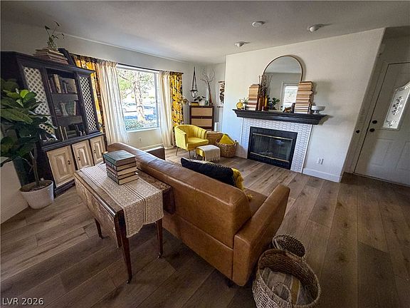 2nd image of 701 Capri Dr Unit 20A
