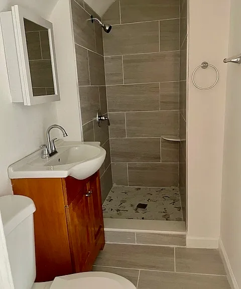 1004 Hancock Ave #3 — Photo 10