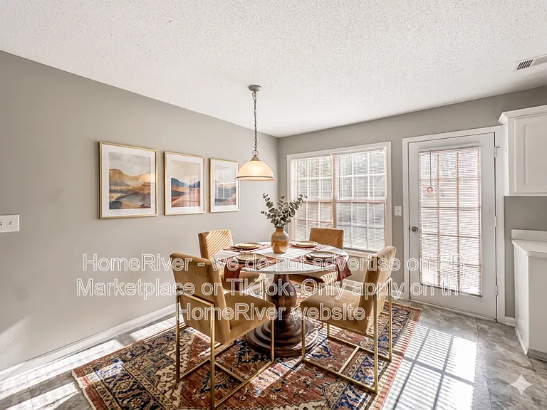 11084 Knotty Pine Pl — Photo 3