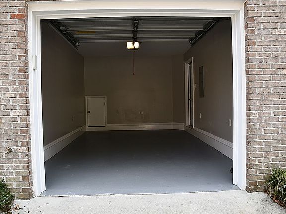 2nd image of 5590 Stonewood Ct