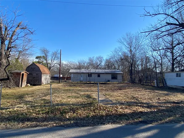 715 N 23 1/2 St, Corsicana, TX 75110