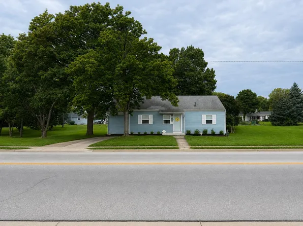 855 N Spruce St, Saint Marys, OH 45885