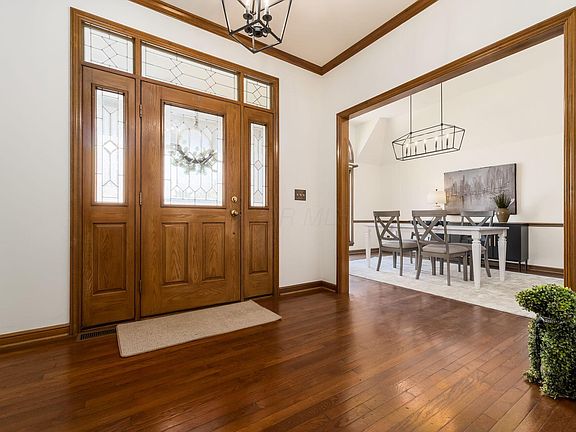 4th image of 7706 Glenwood Ct NW